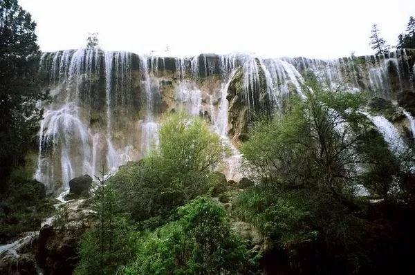 孟加拉难民营大火已致15人死亡,遇到火灾该如何保护好自己?-专业的有问必答平台